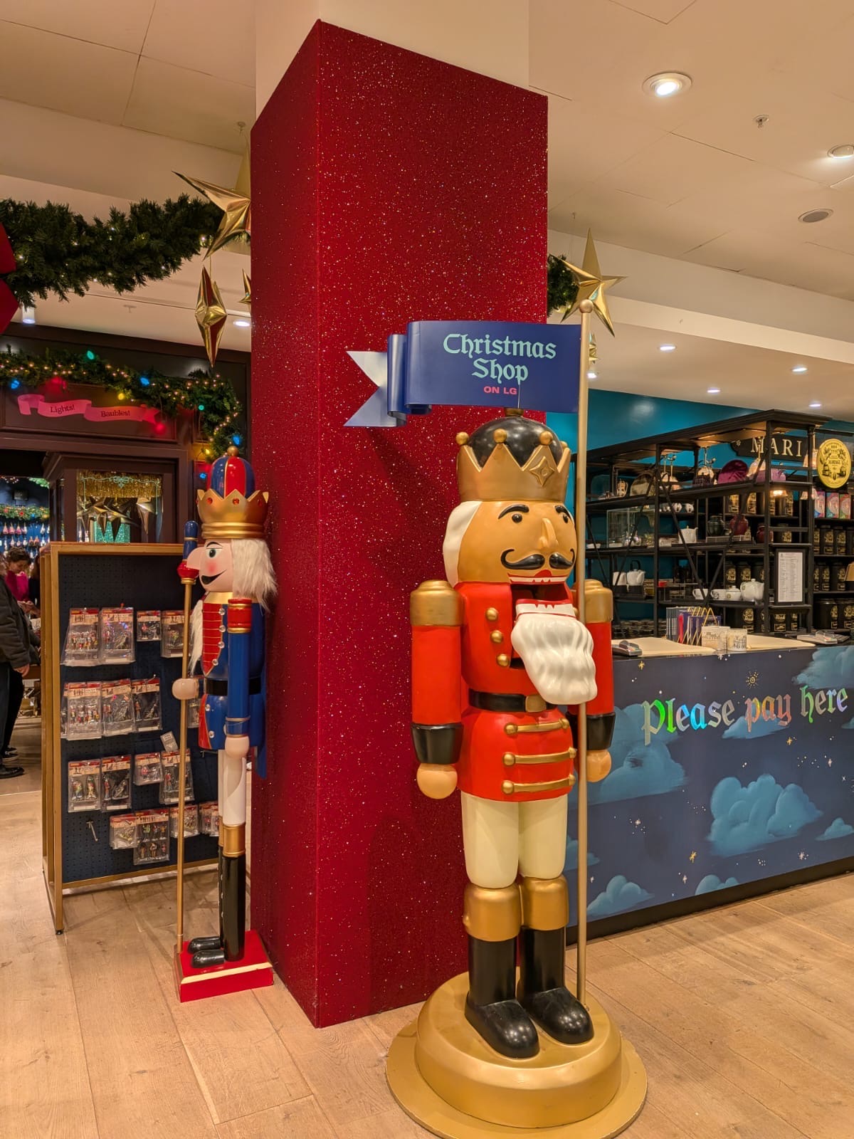 Commercial Christmas Window Displays with Glitter Walls